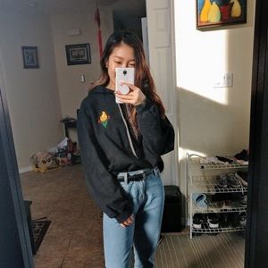 Meet your Posher, Alicia